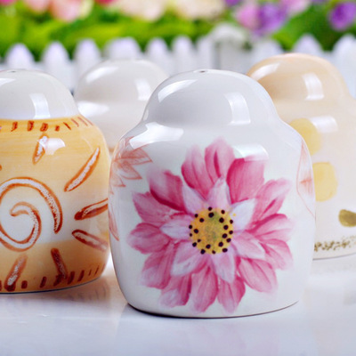 精致彩繪陶瓷調(diào)味瓶 外貿(mào)批發(fā)與混批優(yōu)勢(shì)解析